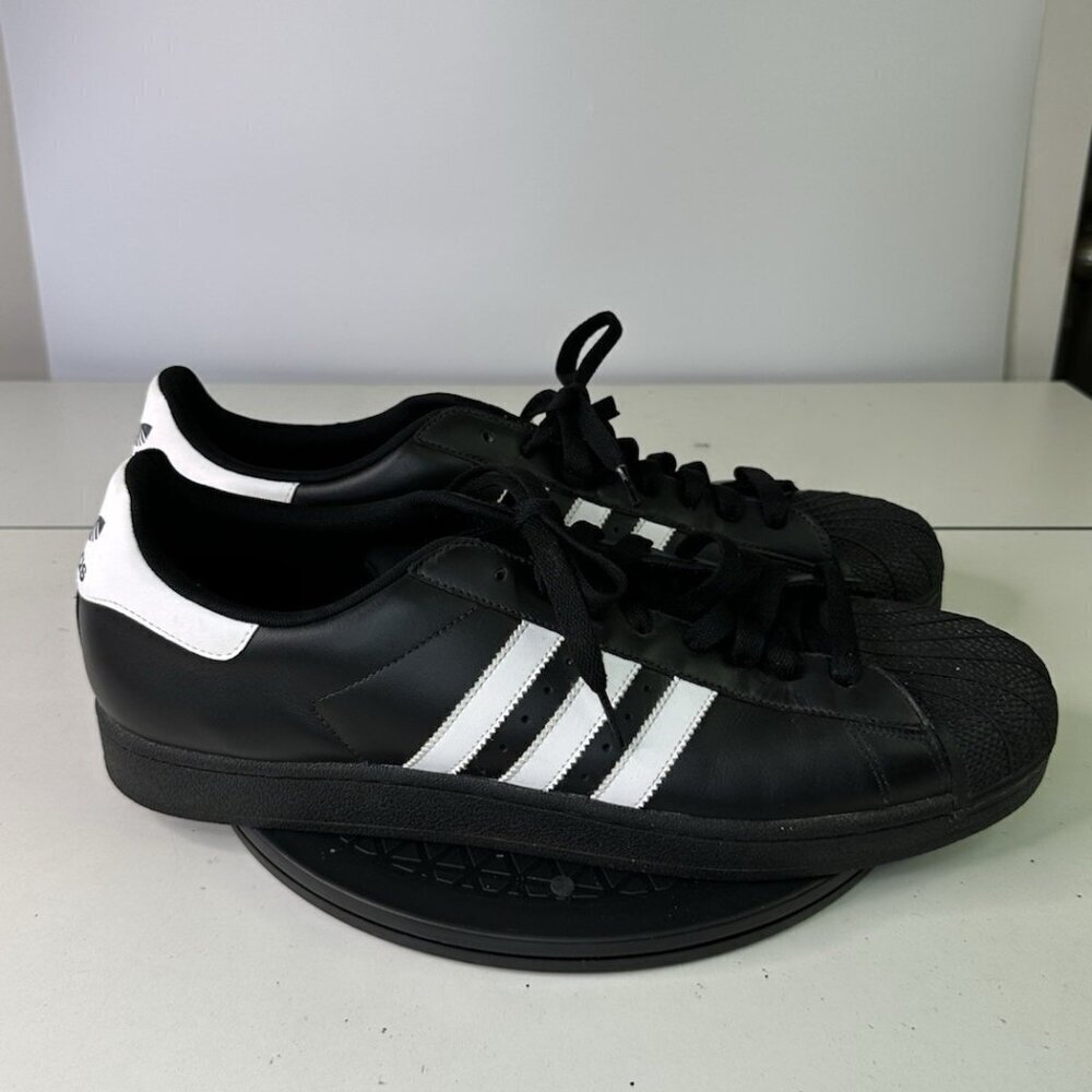 adidas Men's Originals Superstar Running Shoes, Sneakers, Sz 18